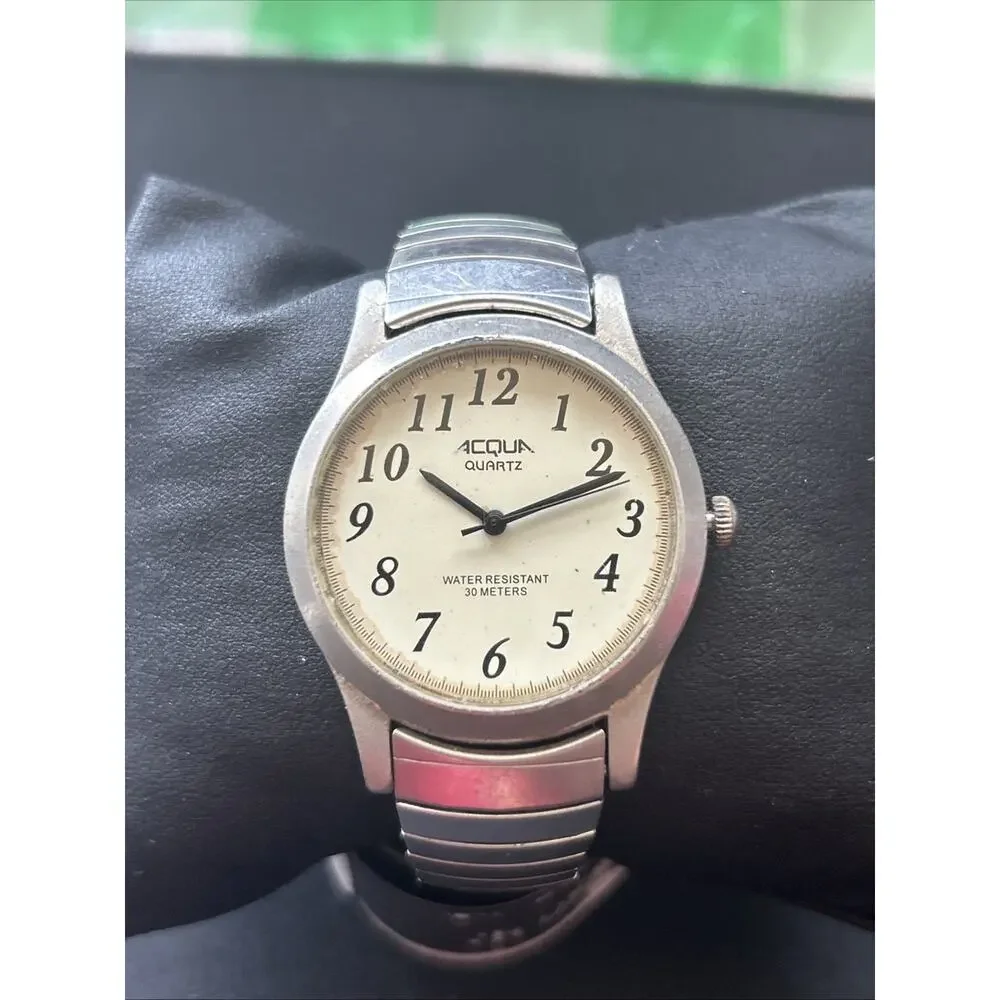 Acqua Silver Tone Stretch Band Quartz Watch